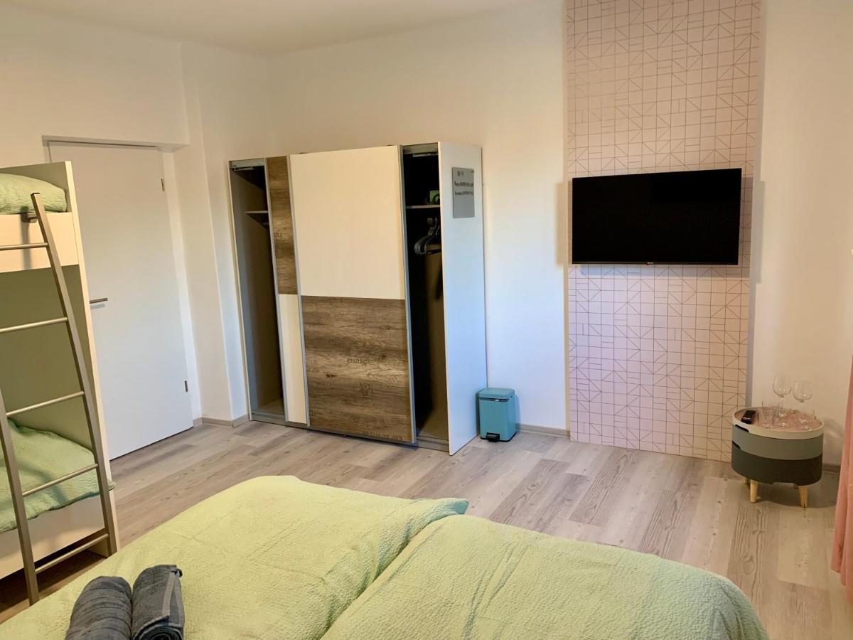 Rooms Optim Ptuj Bagian luar foto
